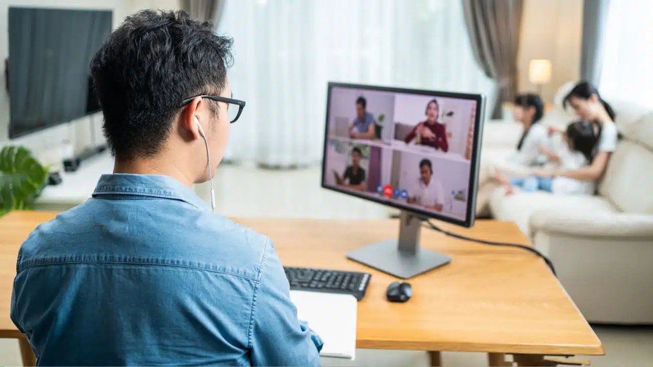 20 Effective Ways to Prepare for a Video Interview (2026 Complete Guide)/https://recruitmentdoc.com/